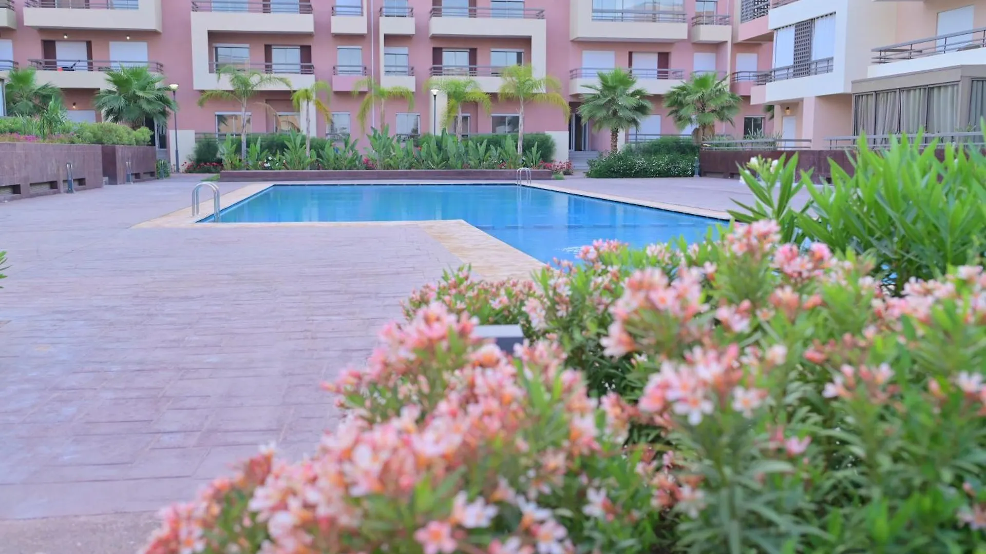 Luxury Apartment With Jaccuzi 마라케시
