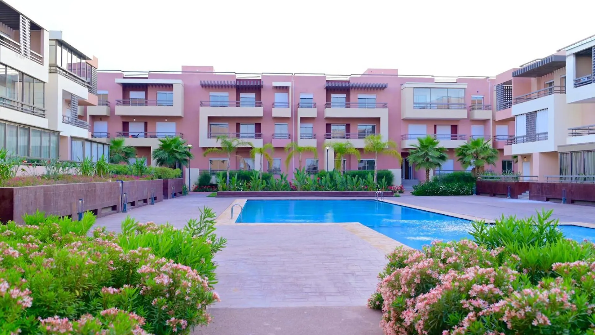 Luxury Apartment With Jaccuzi 마라케시